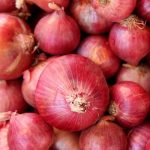 China delivers 200 tons of onions to aid flood victims