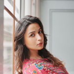 Mom-to-be Alia Bhatt set to launch maternity wear line