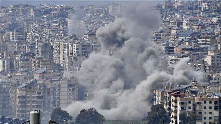 Israeli strikes kill 10 despite ceasefire push