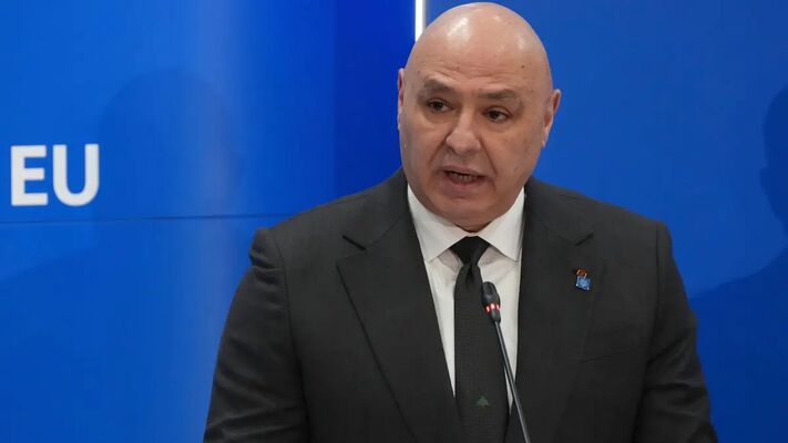 Lebanese president tells Iran to stay out